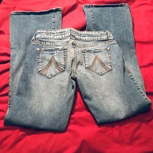 Juniors 7/8 Delia’s Sophie jeans